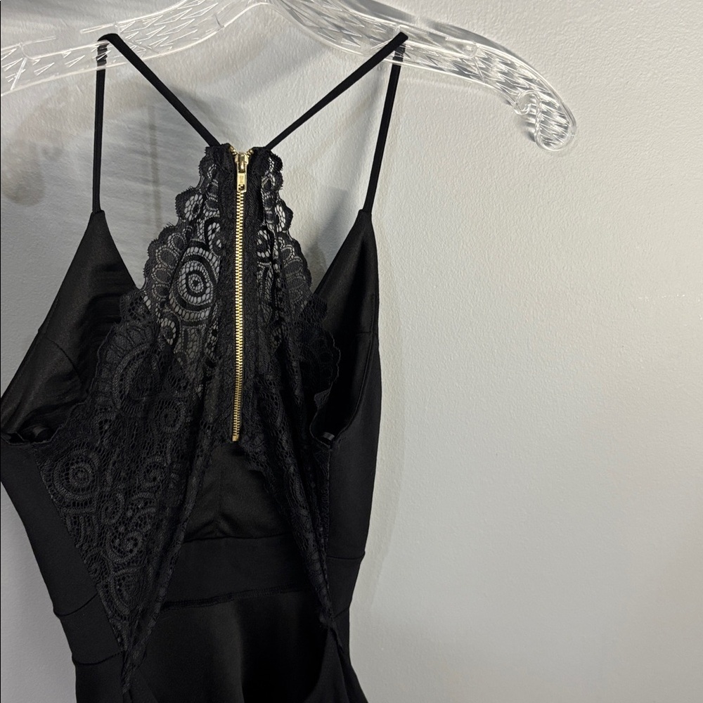Windsor dress women’s size medium black lace sexy open back Witchy Fairy - Picture 14 of 15